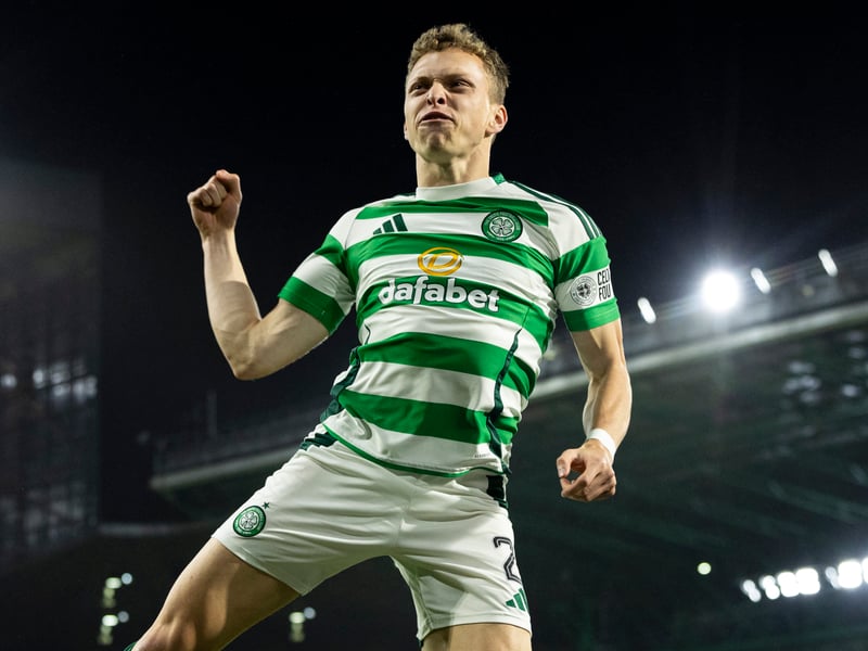 The Canadian goal-machine is comfortably out performing other full-backs in the league. He has a 7.92 rating for the season after scoring four goals, assisting two, creating 20 chances for his team and scoring a 86.9% passing accuracy rate. Outstanding.