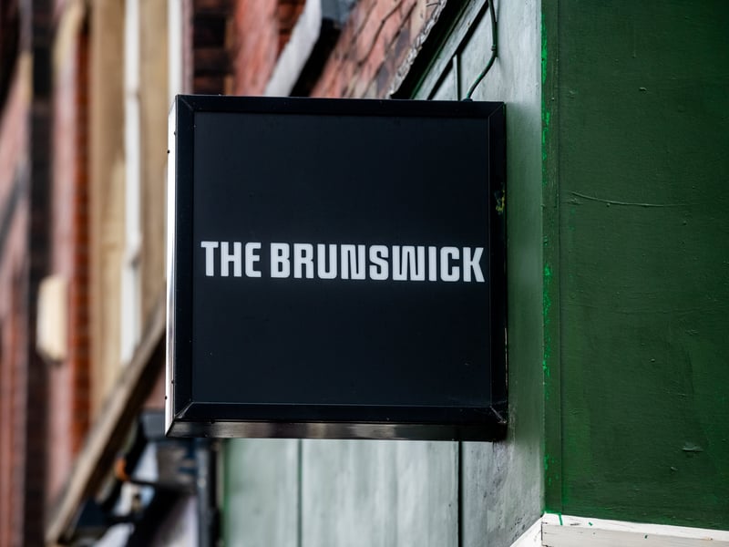 One reviewer said: "Best Sunday roast I've had. Each part of the dinner was DELICIOUS - it wasn't just about the meat. Also such good gravy. Would recommend adding the pigs in blankets. Taken me a while to get here but will be returning on plenty more Sundays for the roast."