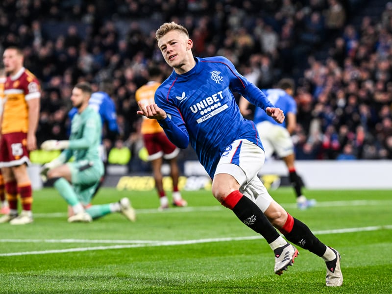 One of the few Rangers players who could hold his head high at half-time. Always looked to take the game by the scruff of the neck and influence play. His darting run and cut back provided the all-important equaliser. Top display. 8