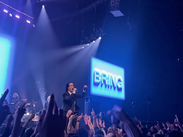 The huge audience were massively respectful, with little in the way of chat while the band were playing.
