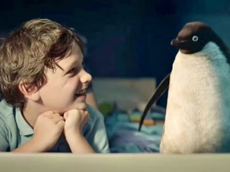 A pet penguin is desperate to find true love, bingeing on romantic movies and gazing in wonder at happy couples. The small boy who owns him orders him a bride for Christmas, but it turns out Monty's actually a cuddly toy brought to life by the magic of imagination. Tom Odell provides the song - a cover of John Lennon's 'Real Love'.