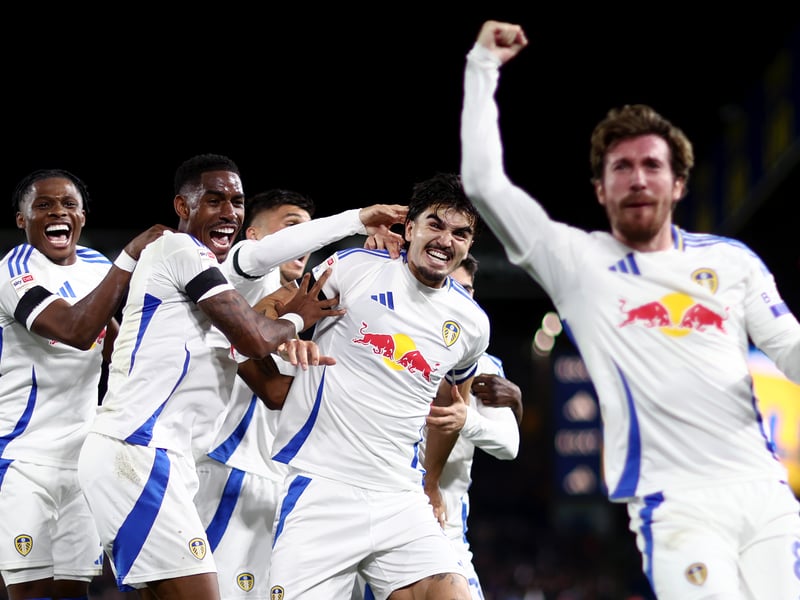 Leeds United are the hot favourites to win promotion with odds of 1/7.