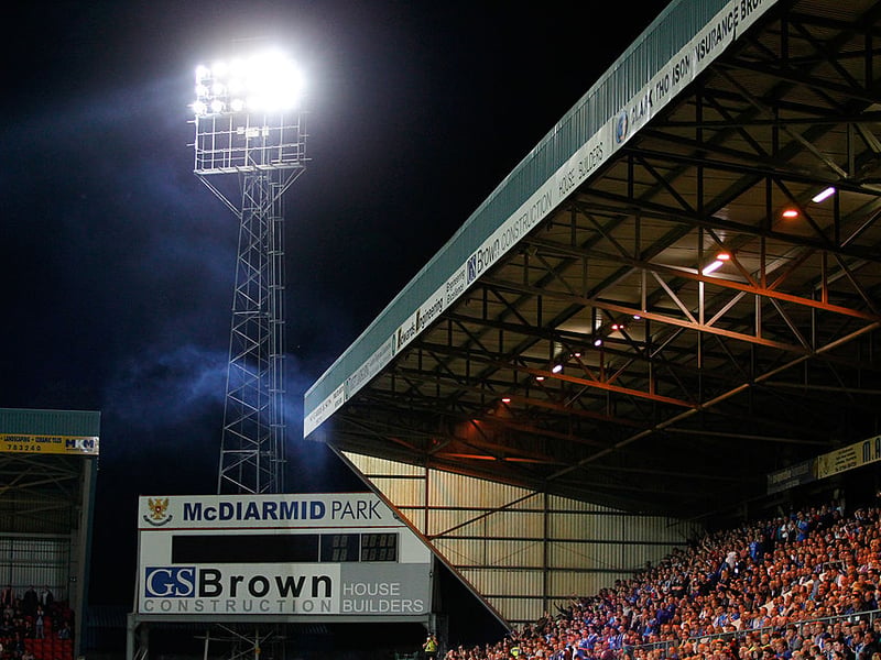 St Johnstone achieves a 76 per cent positive review rate, indicating a generally satisfying pie experience at McDiarmid Park, where their steak and chorizo special is often raved about. One TripAdvisor user stated: "Try a steak and chorizo pie if they are on the special! Best in the business."