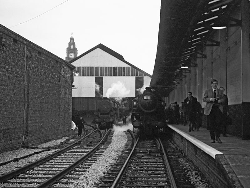 Commuters at Liverpool Riverside Station in 1966. This station is no longer used but was located at Liverpool's Pier Head ocean liner terminal.