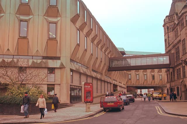 Sheffield Town Hall and the notorious 'egg box' extension pictured in 1999