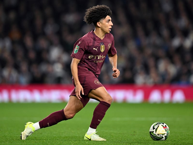 With Kyle Walker's dire form, it's likely that Lewis will will start at right-back.