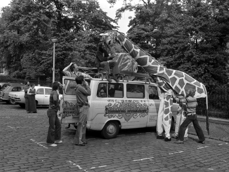 Edinburgh's Theatre Workshop made a giant giraffe for the Children's Theatre Festival in September 1975.
