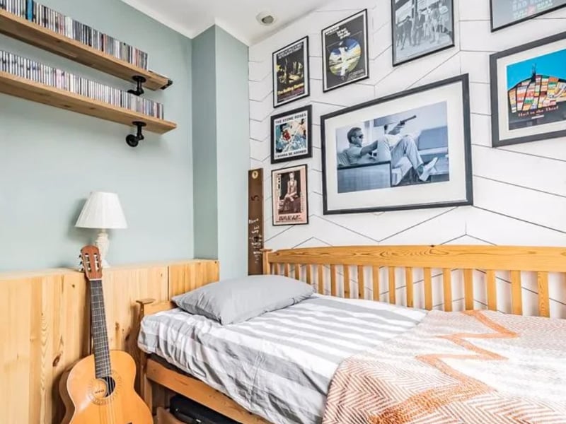 This home is a five minute walk from Fratton Park. 
