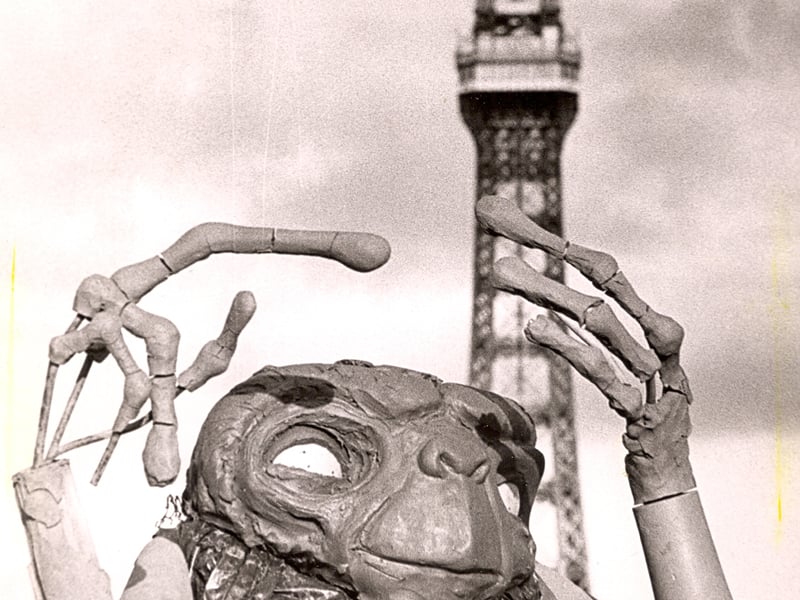 ET under construction in December 1982 pictured on the roof of Louis Tussauds Waxworks - with missing finger parts