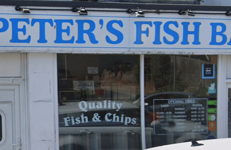Peters Fish Bar in Bexhill-on-Sea has a 4.5* ratings from 69 reviews. A TripAdvisor reviewer said: “Superb cod and chips. Piping hot and delivered on time. Best we have had in Bexhill for ages. Top marks.”