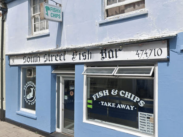 South Street Fish Bar in Lewes has a 4.5* rating from 64 reviews. A TripAdvisor reviewer said: “Great freshly cooked fish and chips, very friendly staff. Lots of other choices on the menu including some vegetarian options. Good value and will definitely come here again.”