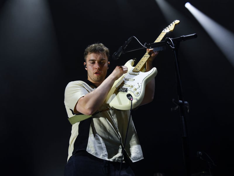 If Sam Fender's third studio album, 'People Watching', which he recently announced would be released early next year, is as packed with anthems as his first two then it'd be no problem coming up with a crowd-pleasing set for the Worthy Farm crowd. He's already played the Pyramid Stage so it would not be a big gamble to give him top billing. There's a 40 per cent chance of him getting the starring role.