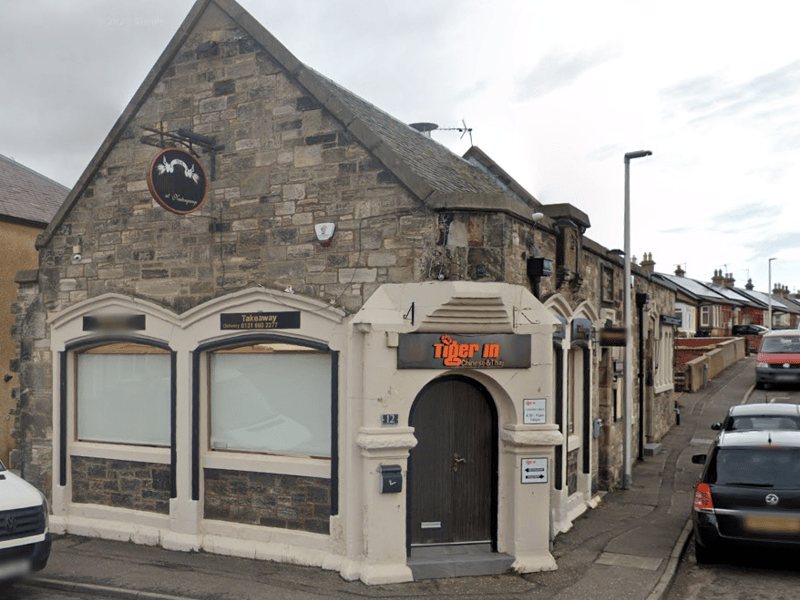 Tiger In in Newtongrange has a 4.5* rating from 29 reviews. A TripAdvisor reviewer said: “Food spot on, staff so friendly, very reasonable prices, all excellent decor modern. We’re having our Christmas dinner from here.”
