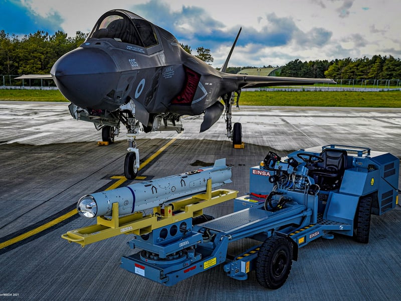 Scenes from the successful test firing of the SPEAR 3 missile from a BAE Systems-operated Typhoon jet at Vidsel range in Sweden.