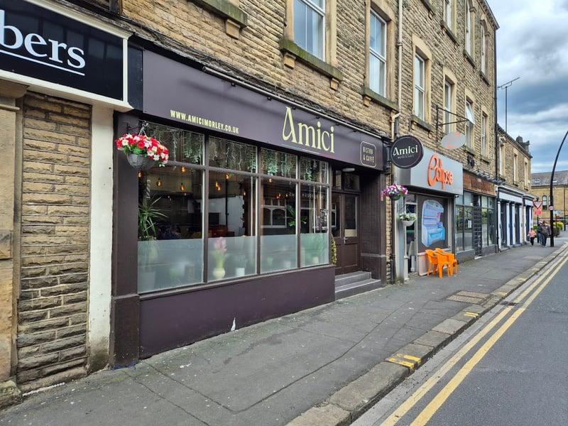 This Morley restaurant has a rating of 4.8 stars from 133 Google reviews. One customer said: “Nice little restaurant with a friendly atmosphere, professional and polite staff and delicious food.”