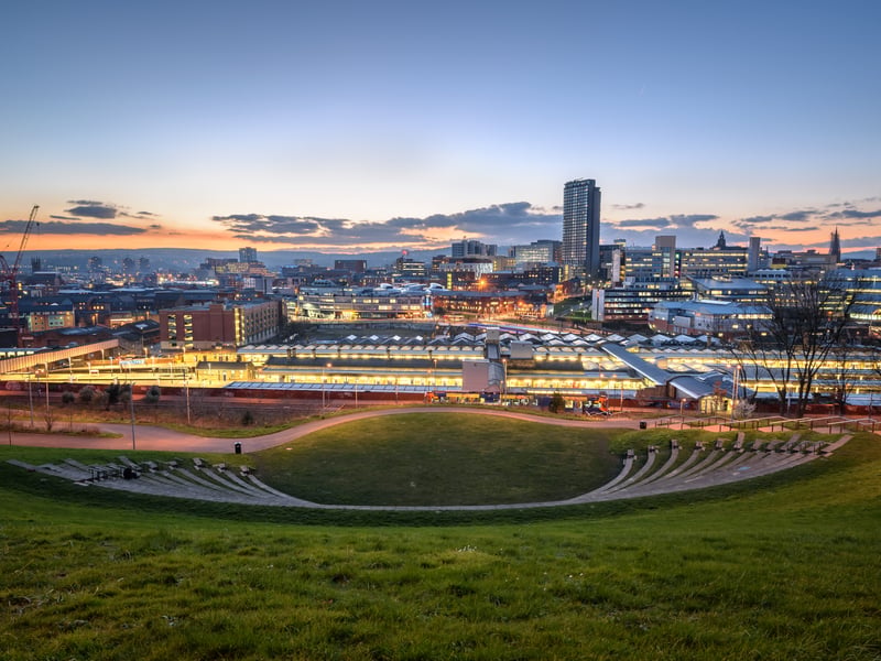 Sheffield is known for its unique take on a fishcake, which is a piece of fish sandwiched between two slices of potato, dipped in batter and fried. Sheffield’s fish and chip shops are definitely worth a visit for this alone.