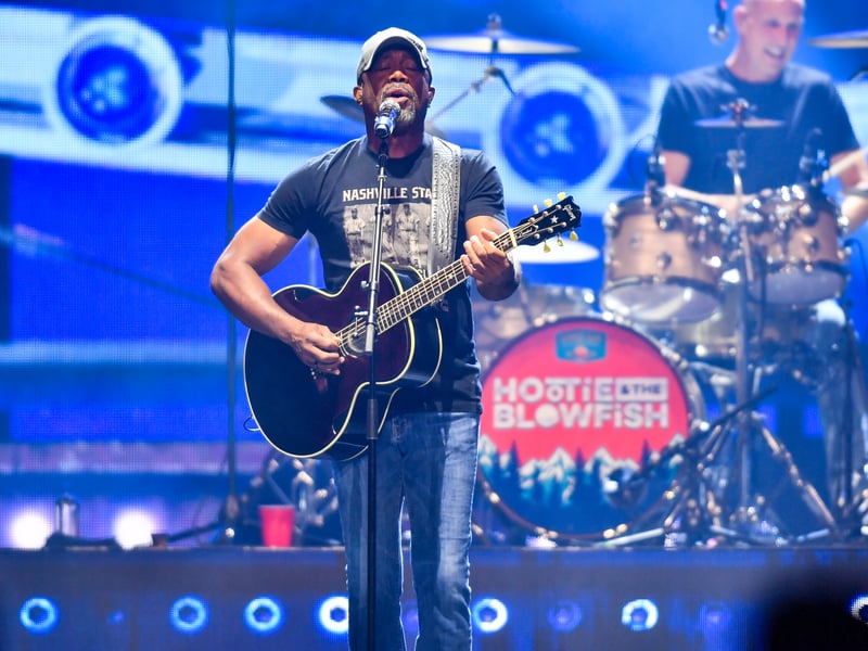 American country star Darius Rucker is set to perform a huge show at the OVO Hydro on Tuesday, September 30, 2025. The lead singer of Hootie & the Blowfish, his hit songs include Wagon Wheel and Beers and Sunshine.