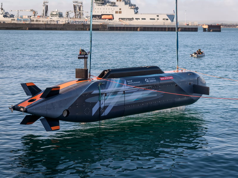 Herne - an Extra Large Autonomous Submarine Underwater Vehicle built by Portsmouth engineers - has been successfully tested on the South Coast of England.