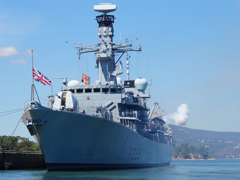 HMS Lancaster; r/up: HMS Duncan