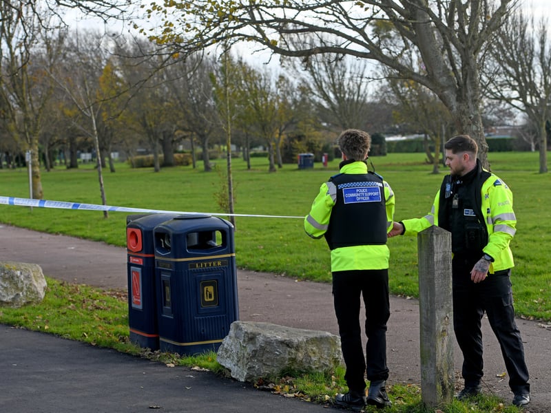 A piece of unexploded ordnance was found during excavation works on Southsea seafront this morning. 

Police have cordoned off the scene, including most of Southsea Common, the Blue Reef Aquarium, the D-Day Museum and nearby Clarence Pier. Police on the scene said a controlled explosion will be carried out later today thanks to their Explosive Ordnance Disposal team. 



© David Clarke/Solent News & Photo AgencyUK +44 (0) 2380 458800
