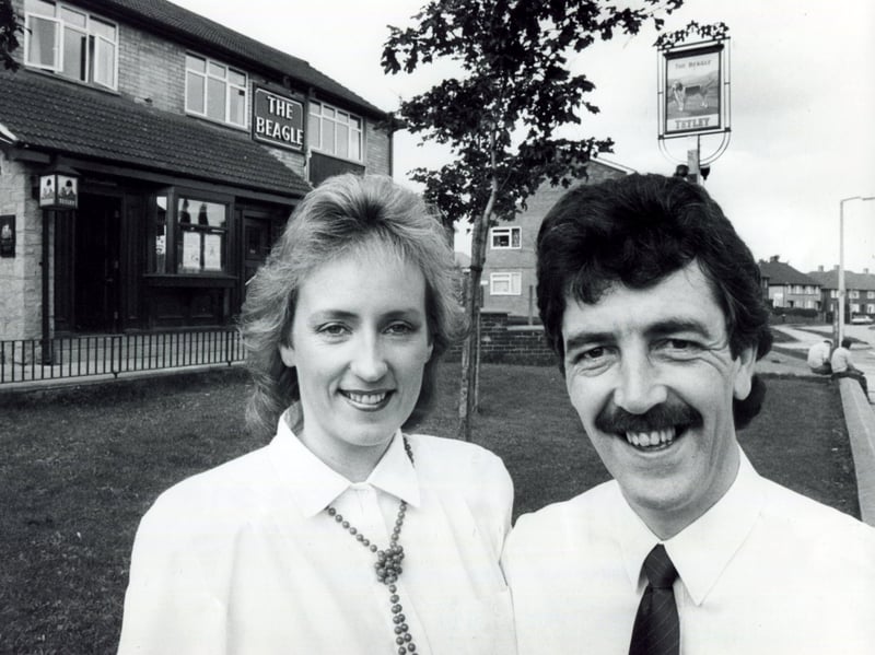 Andrew and Jackie Black, of The Beagle pub, Parson Cross, in September 1987