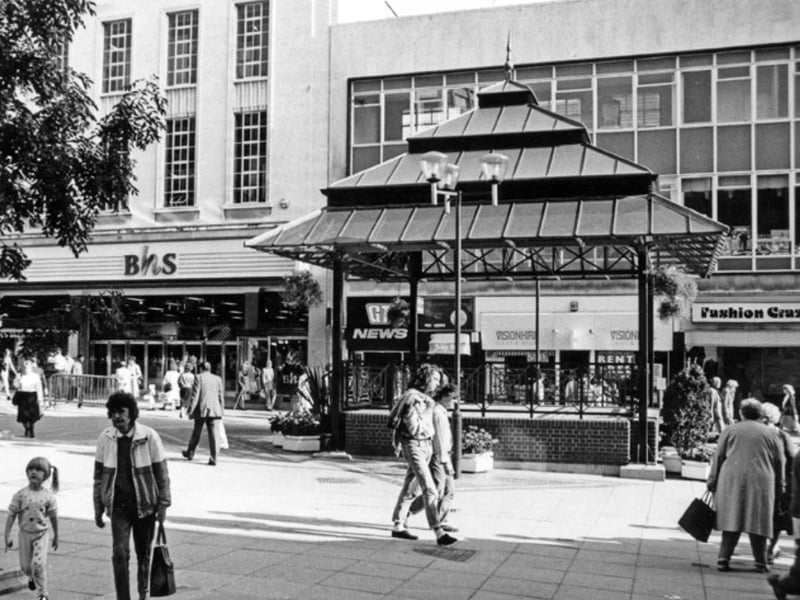 The bandstand on The Moor, Sheffield city centre, in October 1986, with British Home Stores, GT News, Visionhire, and Fashion Craze in the background