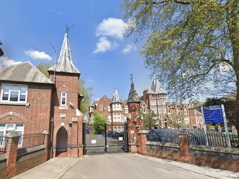 Mossbourne is a secondary school and sixth form in Hackney, East London. It was formerly rated ‘outstanding’ overall by Ofsted.
In the 2023/24 school year, it had a ‘well above average’ Progress 8 Score of 1.54.