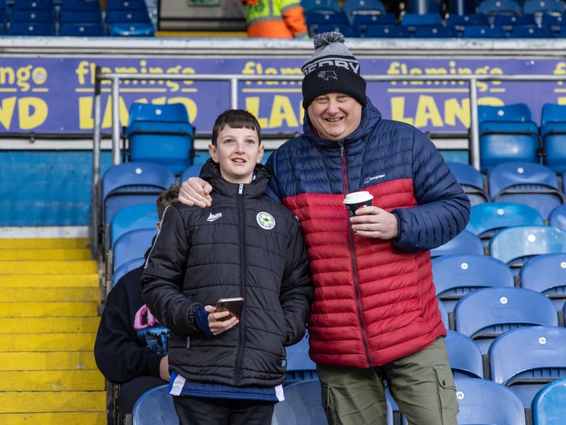 Derby County fell to a 2-0 defeat at Elland Road in a spirited display against table-topping Leeds United in the Sky Bet Championship on Saturday afternoon.