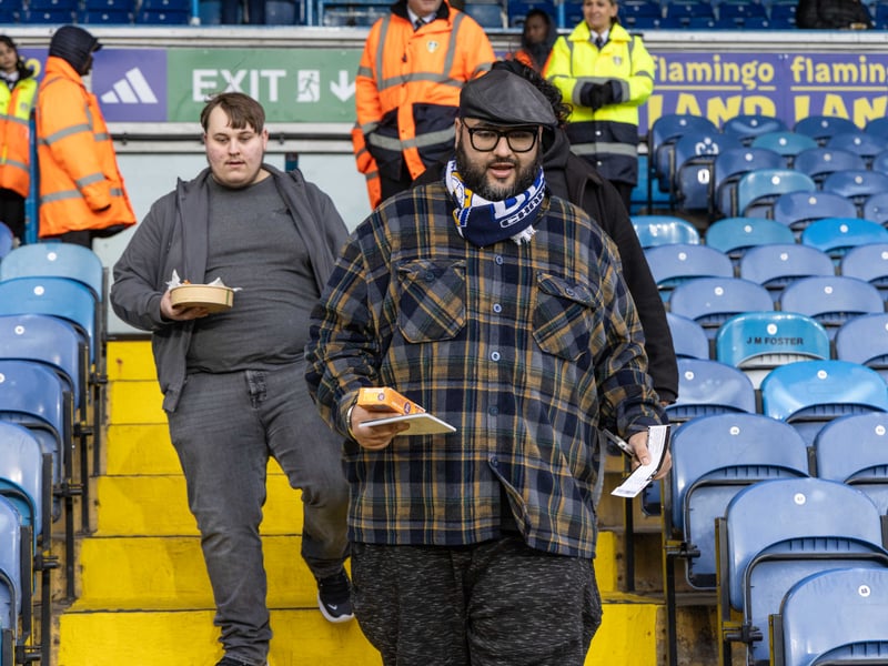 Derby County fell to a 2-0 defeat at Elland Road in a spirited display against table-topping Leeds United in the Sky Bet Championship on Saturday afternoon.