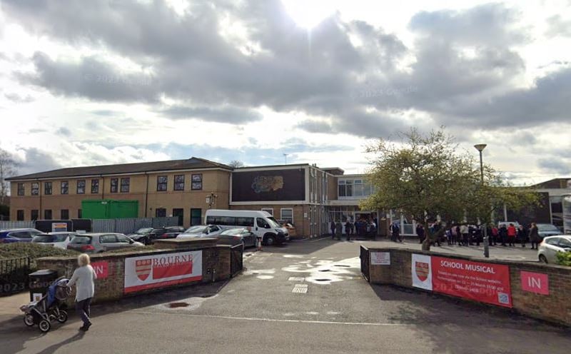 This is a selective Christian secondary school and sixth form in Bourne, Lincolnshire. It was previously rated ‘good’ overall by Ofsted.
In the 2023/24 school year, it had an A Level point score of 38.61 - giving it an average grade of B.