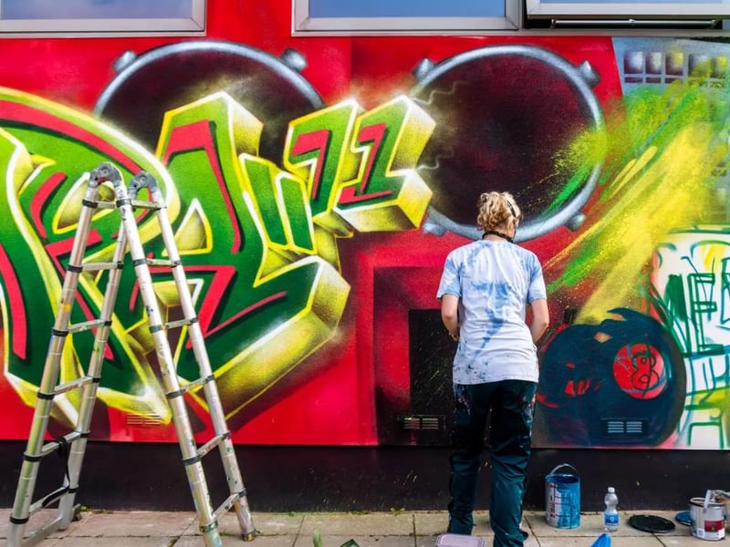 BD: Walls transforms Bradford City with vibrant street art, featuring new works regularly throughout 2025. Beginning with a major piece by Polish artist NeSpoon, this initiative blends tradition and innovation. Keep an eye out for more installations and discover the creativity of emerging local artists, all part of Bradford’s evolving urban art scene.