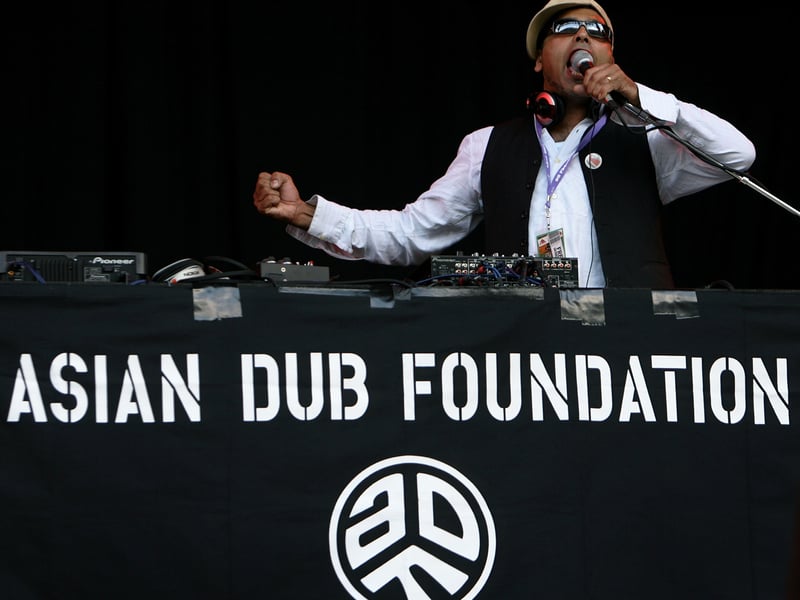 Celebrate the 30th anniversary of La Haine with a live performance of Asian Dub Foundation’s acclaimed soundtrack. This powerful collaboration brings the French thriller to life on January 15 at St. George’s Hall. Don’t miss this unforgettable cinematic and musical experience.