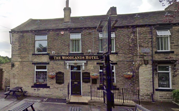 Woodlands Hotel and Pub in Oakenshaw is a beautiful pub that serves traditional pub grub “with a modern twist”, and has received praise for its selection of beers and its live entertainment. Woodlands Hotel & Pub has a 5* rating from 291 reviews. A TripAdvisor reviewer said: “Wonderful food and great service. This little gem of a pub is the heart of the village and never fails to impress. We visit as a family regularly.”