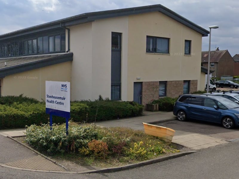 There were 98 responses from patients at Viewpoint Medical Practice in Stenhousemuir, with 77% rating their overall experience as positive.