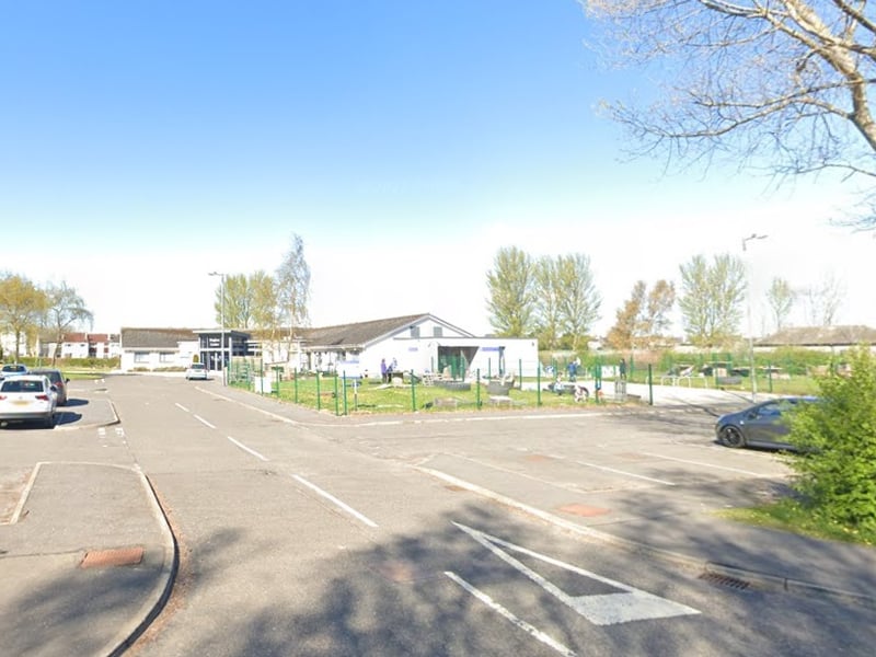 There were 99 responses from patients at Kinglass Medical Practice in Bo'ness, with 88% rating their overall experience as positive.