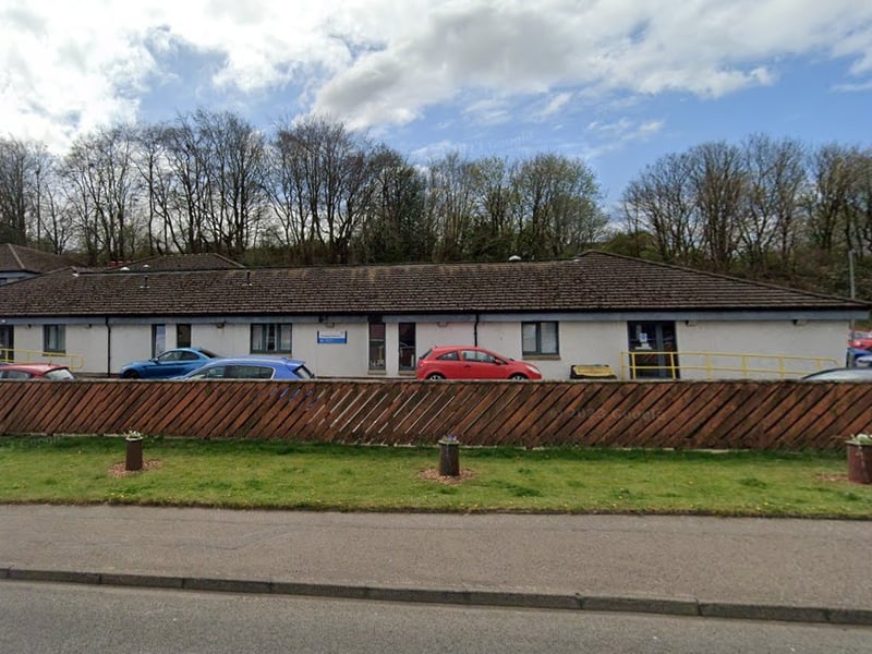 There were 99 responses from patients at Polmont Park Medical Practice in Polmont, with 77% rating their overall experience as positive.