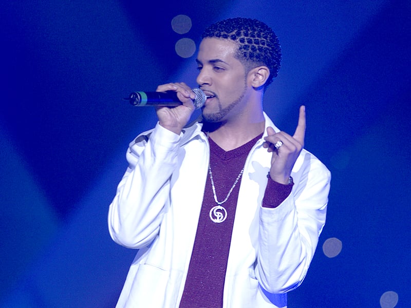 By far and away Craig David’s most popular song, 7 Days was released as part of his debut album Born to Do It. Now, thousands of days later, 7 Days by Craig David turns 25 in 2025.