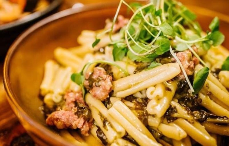 Salvatore’s is a family-run restaurant which comes from very humble beginnings, starting as a small pizza takeaway in 1991. It has since expanded, and now offers a cosy, traditional Italian experience which prides itself on using local produce.