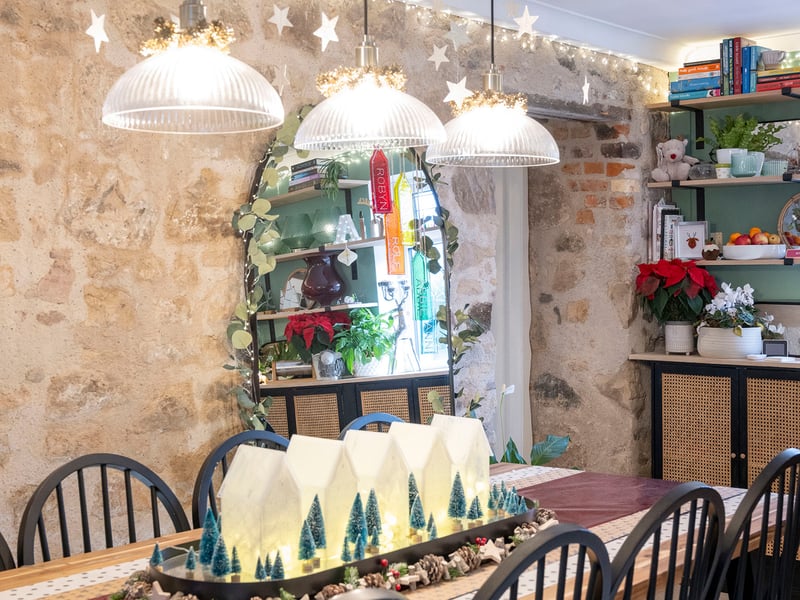 Scotland's Christmas Home of the Year, Santa's Snug, Alloa