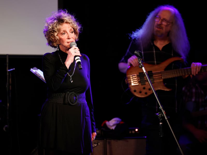 Jeannie Seely, the soulful country music singer behind songs as Don’t Touch Me, died at the age of 85. Her publicist, Don Murry Grubbs, said she died after succumbing to complications from an intestinal infection.