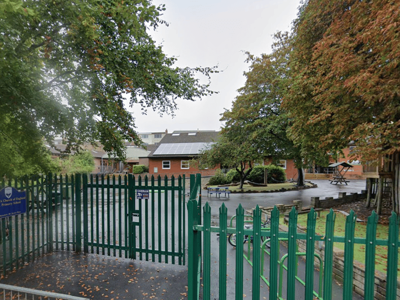 St Johns Church of England Primary School, Clifton, located on Worrall Road, achieved an average score of 107 in reading and 106 in maths. 68% of pupils met the expected standards in KS2 and 14% achieved a higher standard. Current Ofsted rating: Outstanding.