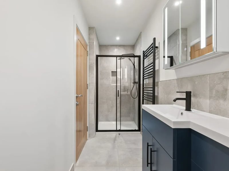 Each of the new build homes, where the Porter Brook runs just outside the living room, comes with a six-year warranty