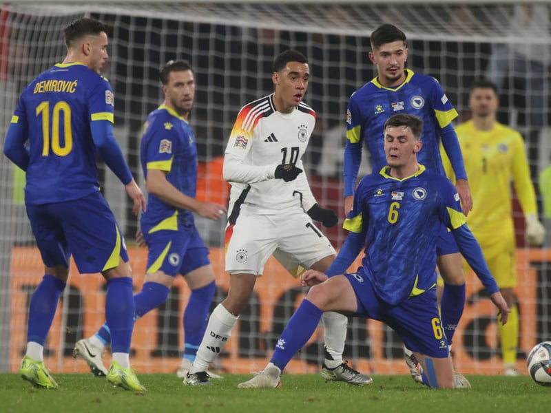 The Bosnian central midfielder was linked to Celtic just last week, as per transfer guru Gianluca Di Marzio. The 21-year-old is currently behind Jordan Henderson in the pecking order at Ajax and has been mentioned as a potential January option for Celtic, alongside Lazio and Fiorentina as he searches for more regular first team football.