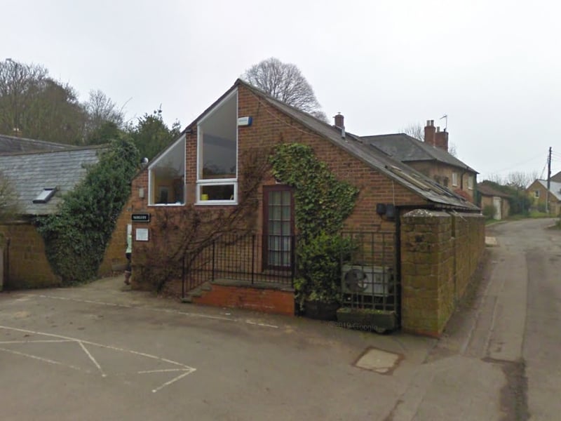 There were 397 survey forms sent out to patients at Sibford Surgery in Burdrop, Banbury. The response rate was 48%, with 188 patients rating their overall experience. Of these,  93% said it was very good and 4% said it was fairly good.