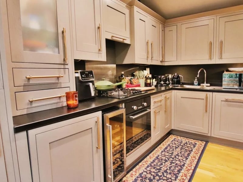 This home is on the market for £300,000 and it is being sold with Chimneypots Estate Agents.