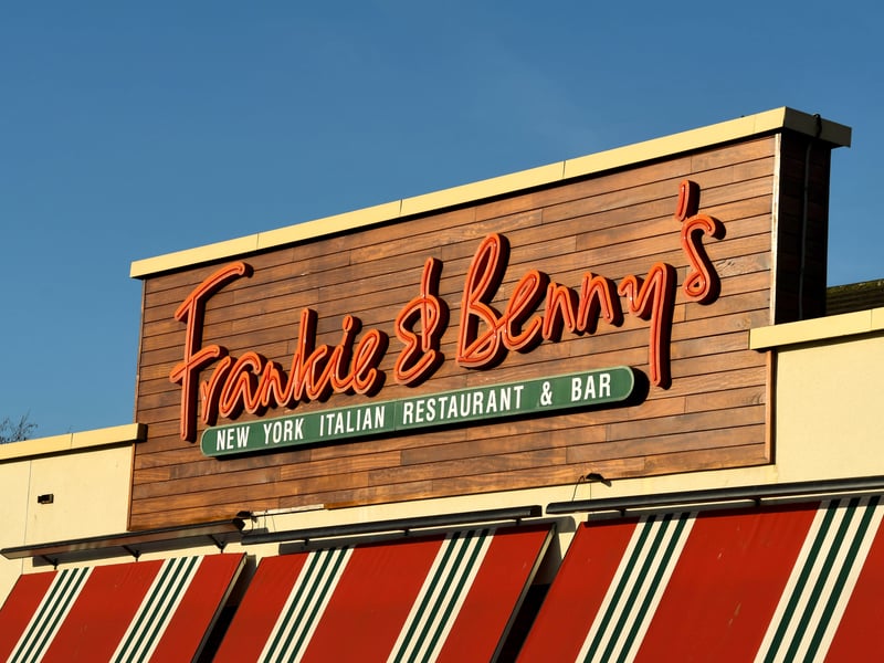 Italian restaurant Frankie & Benny’s are launching ‘Frankies Fivers’ in January, where you can purchase a burger or a hot dog with fries for only £5.