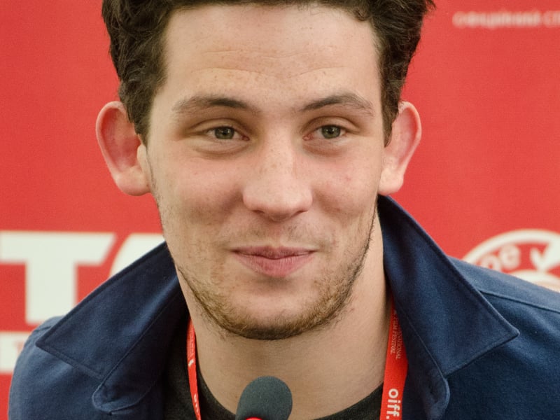 Josh graduated from the School in 2011 and has since had roles in The Riot Club (2014), Emma (2020) and TV show The Durrells. He’s currently starring as Prince Charles in Netflix’s The Crown and 2024 film Challengers opposite Zendaya and Mike Faist.