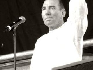 Pete Postlethwaite is well known for his roles in In The Name of the Father (1993), Brassed Off (1996) and Romeo + Juliet (1996). He enrolled at Bristol Old Vic Theatre School in 1970.