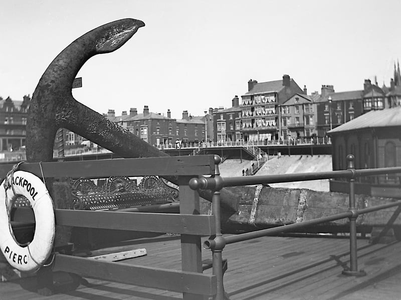 The Foudroyant 's anchor was displayed on North Pier, Blackpool, throughout the 1902 season, when this picture was taken. 