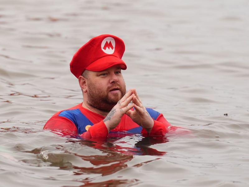South Queensferry Loony Dook 2025